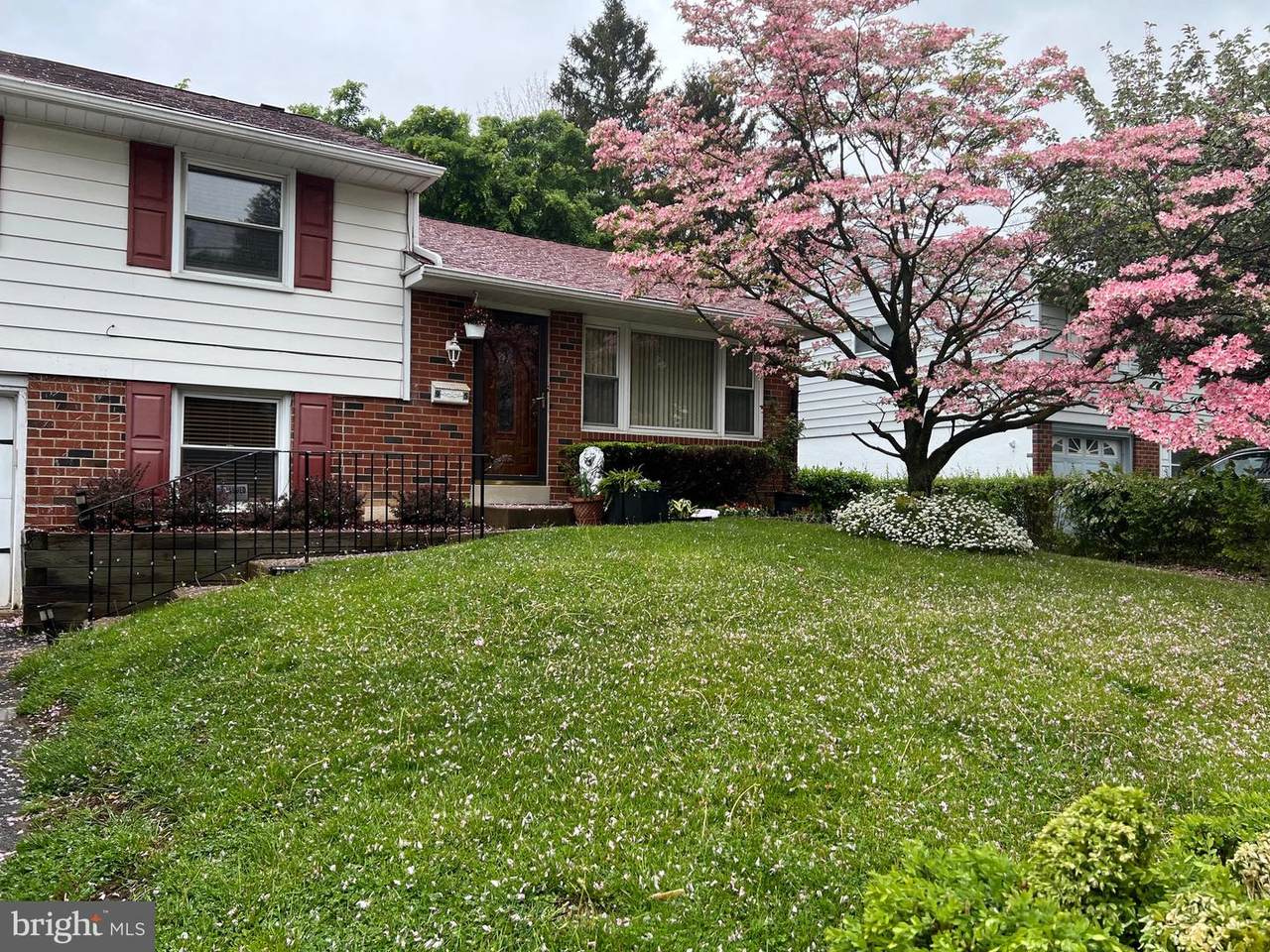 95 Springfield Road - Photo 1