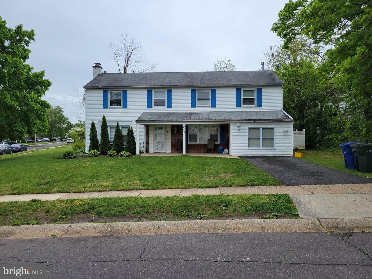 54 Mosshill Lane - Photo 1