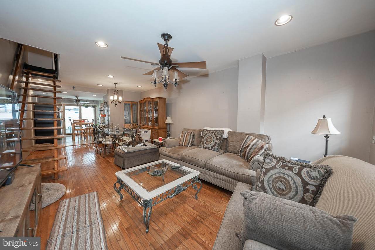 1108 Tree Street - Photo 1