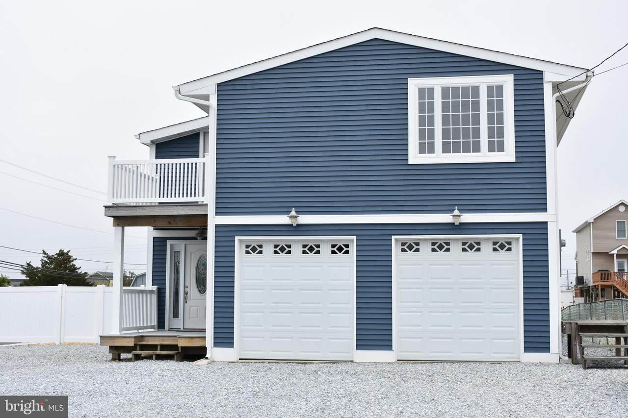 1 Mohawk Drive - Photo 1