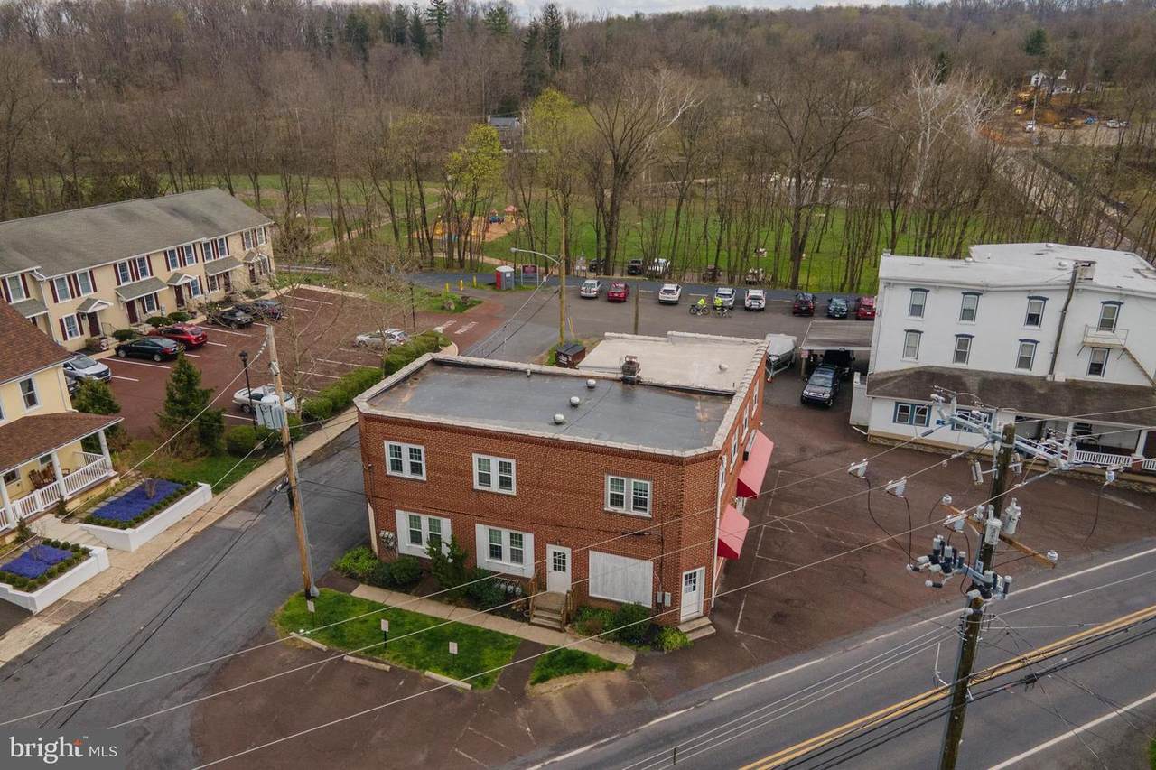 5 Main Street - Photo 1