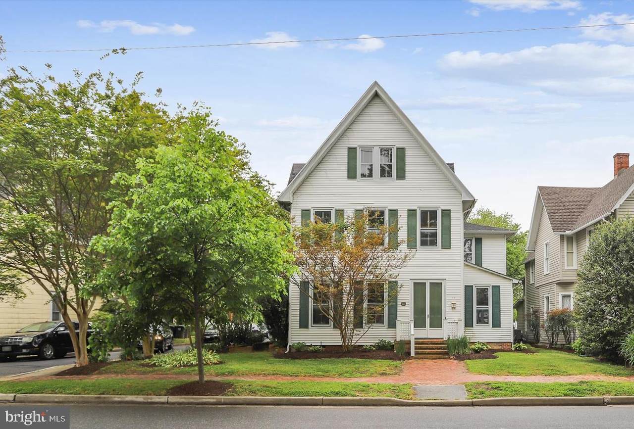 13 Aurora Street - Photo 1