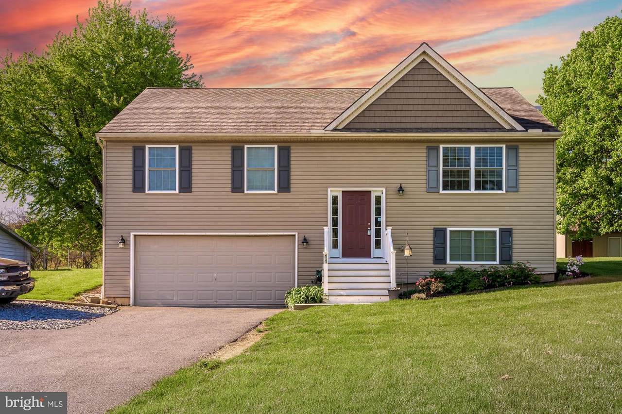 11 Willow Creek Road - Photo 1