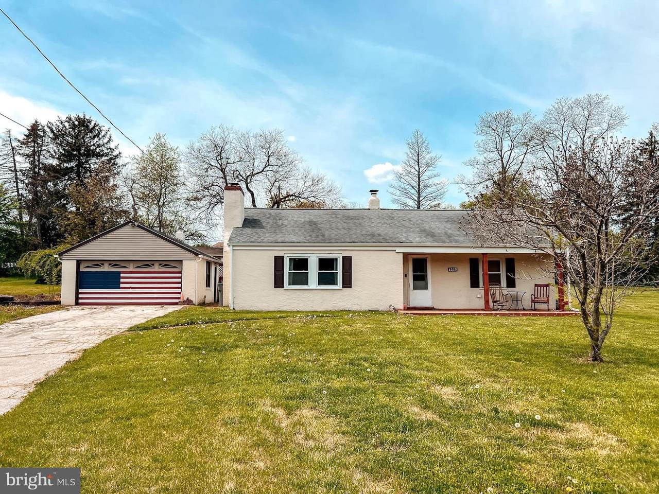 1215 Longford Road - Photo 1