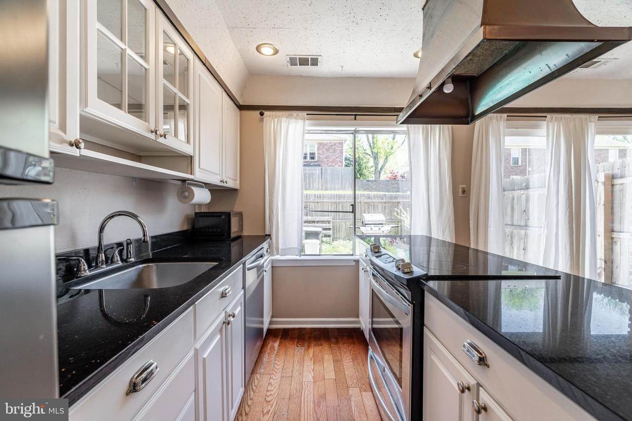 126 Cheshire - Photo 1