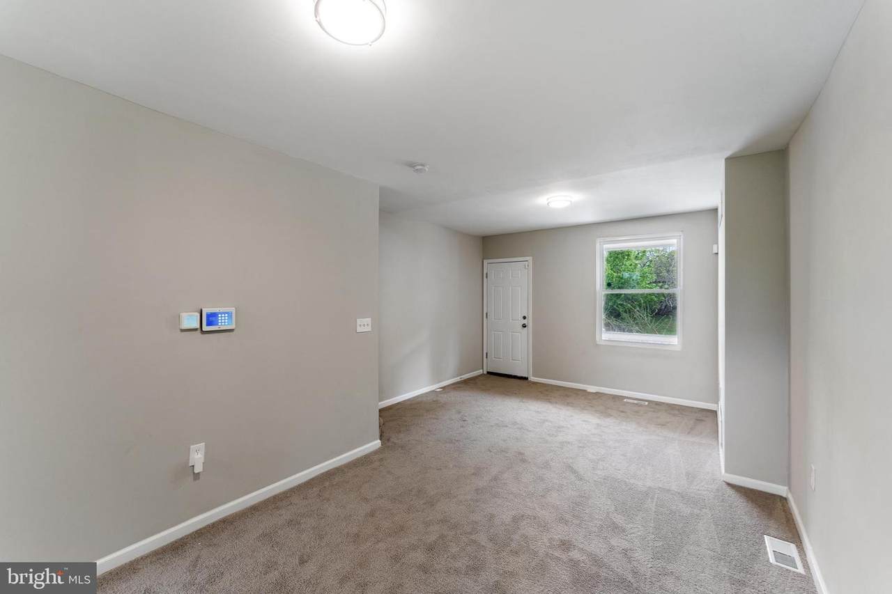 1912 Redfield Street - Photo 1
