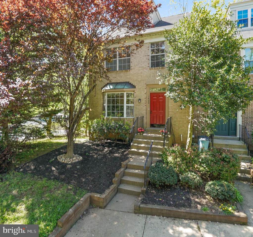1400 Wake Forest Drive - Photo 1