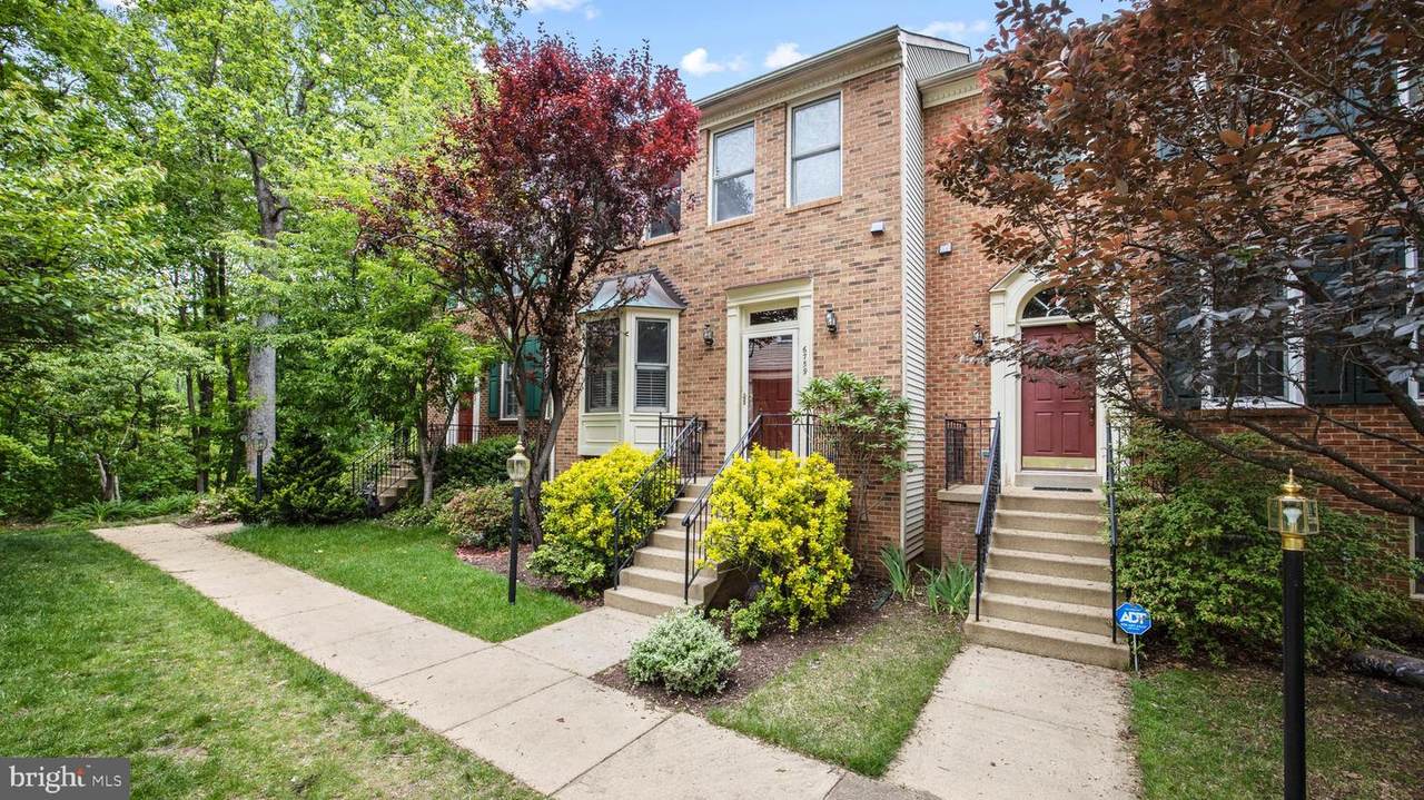 6759 Royal Thomas Way - Photo 1