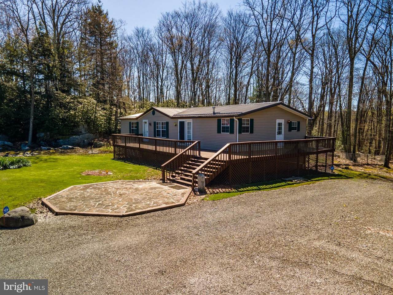 33202 Veterans Memorial Highway - Photo 1