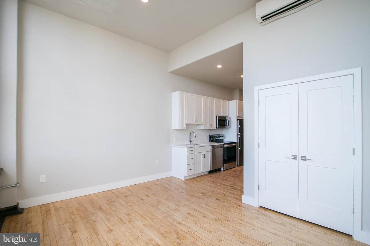 1300 19TH Street - Photo 1