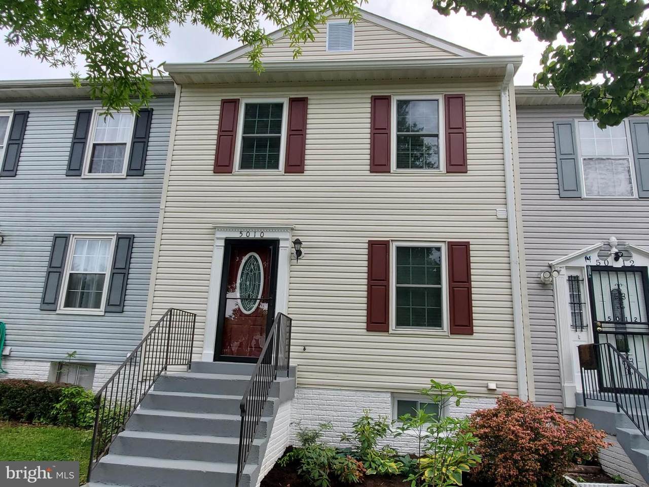 5010 Kenilworth Avenue - Photo 1