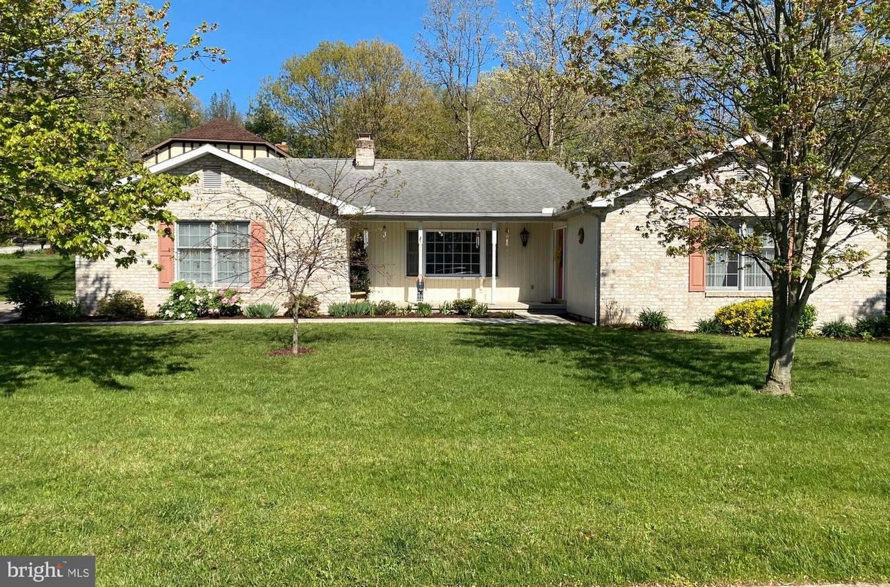96 Twin Lakes Drive - Photo 1