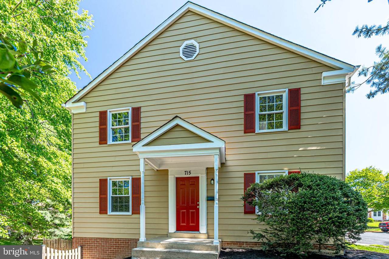 715 Birch Court - Photo 1