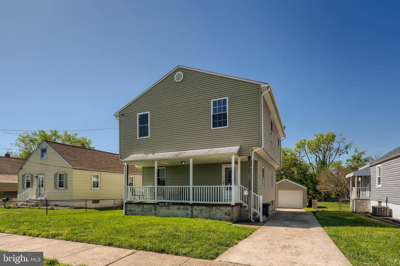 1303 Willow Road - Photo 1