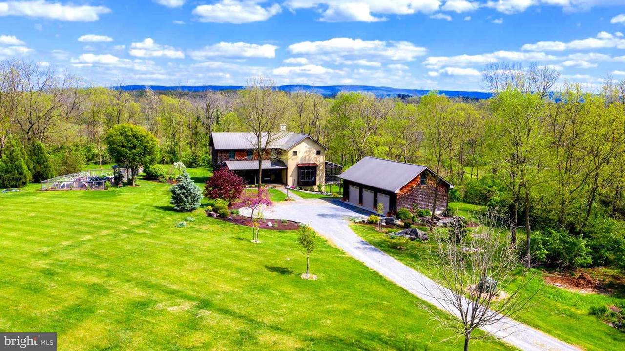 162 Greenfields Lane - Photo 1