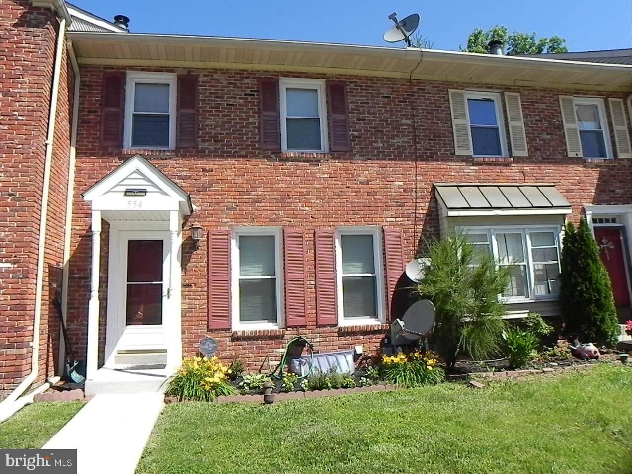 554 Susan Drive - Photo 1