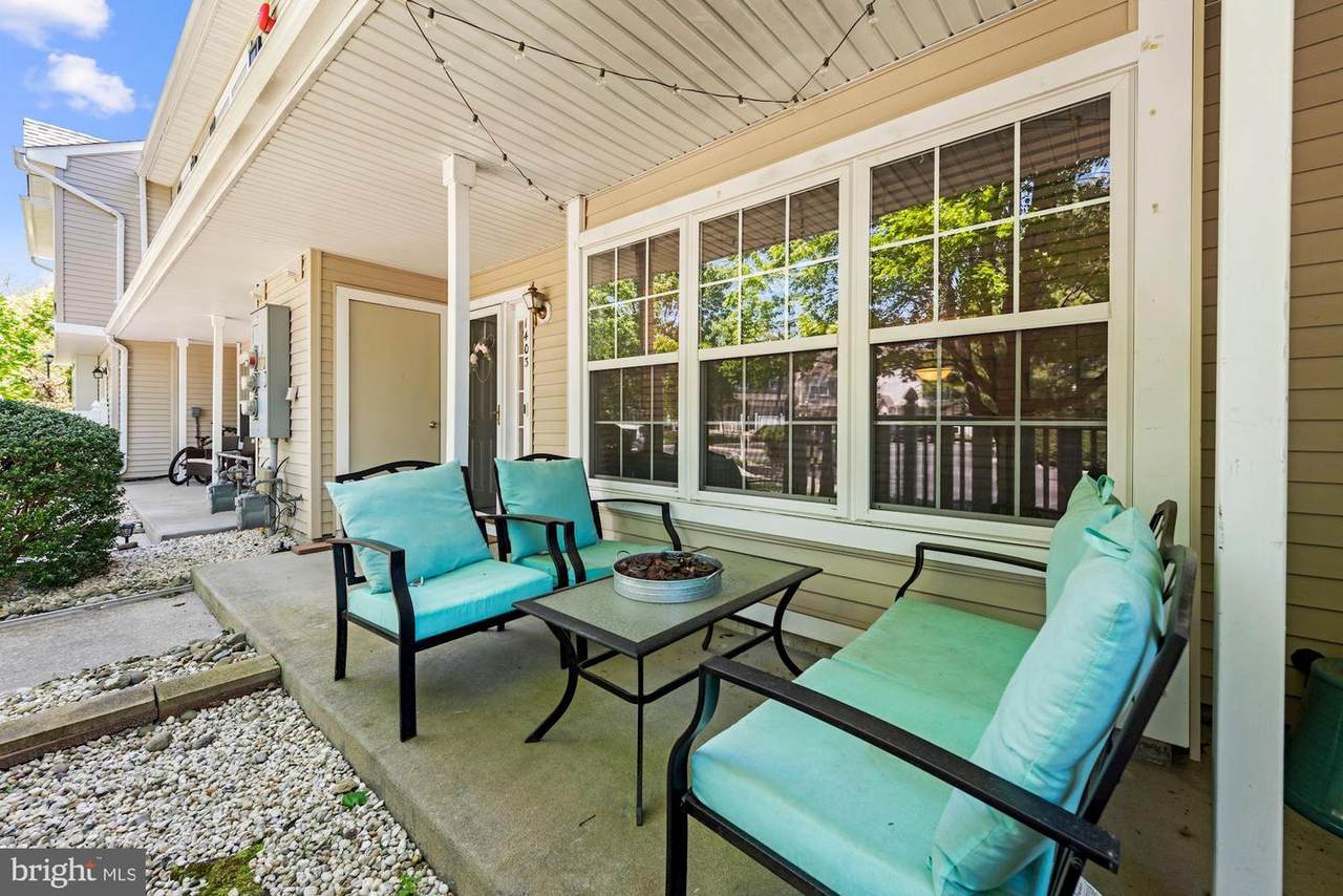 1403 Tanglewood - Photo 1