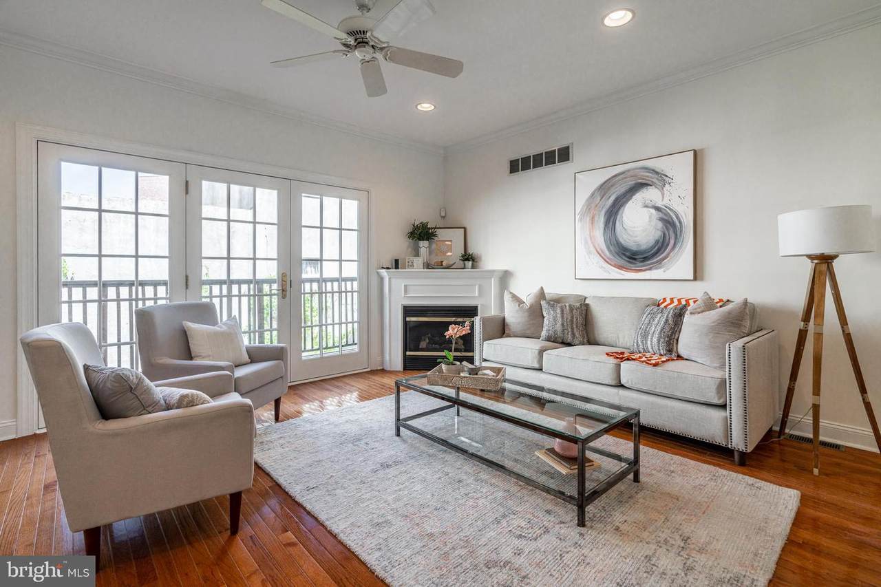 620 27TH Street - Photo 1
