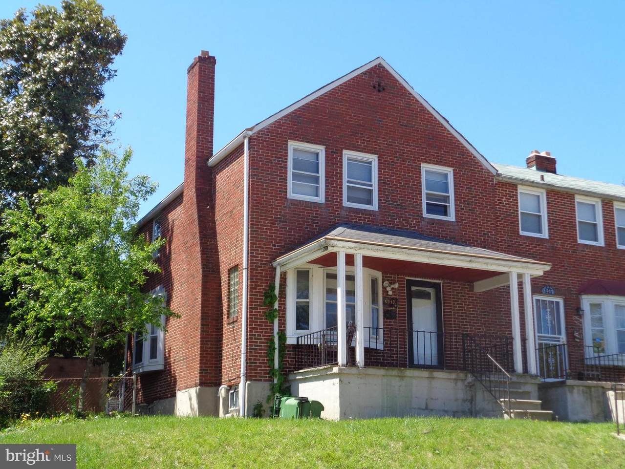 1913 Crestview Road - Photo 1