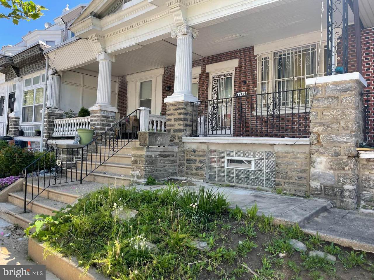 4933 10TH Street - Photo 1