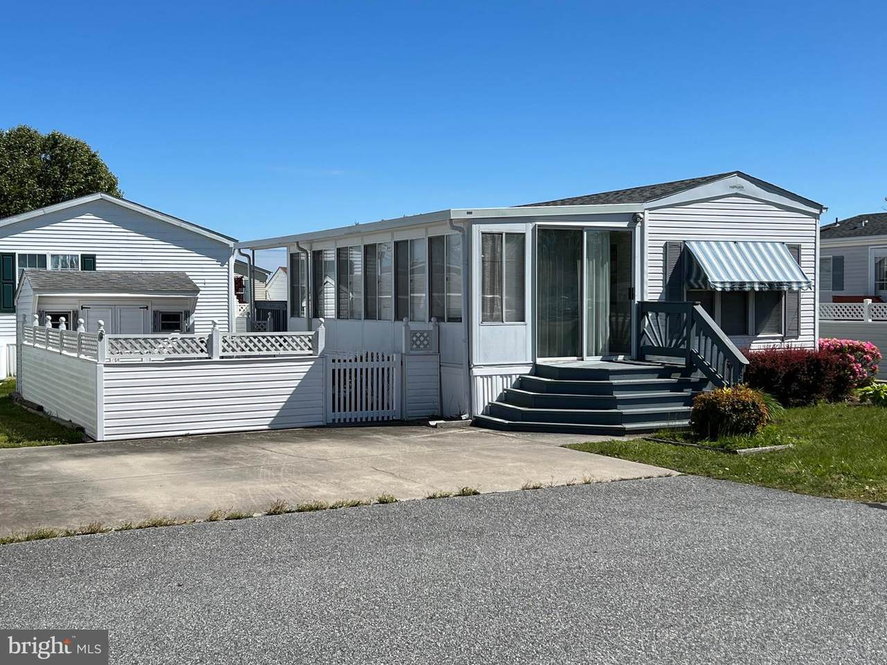 8591 Longboat Way - Photo 1