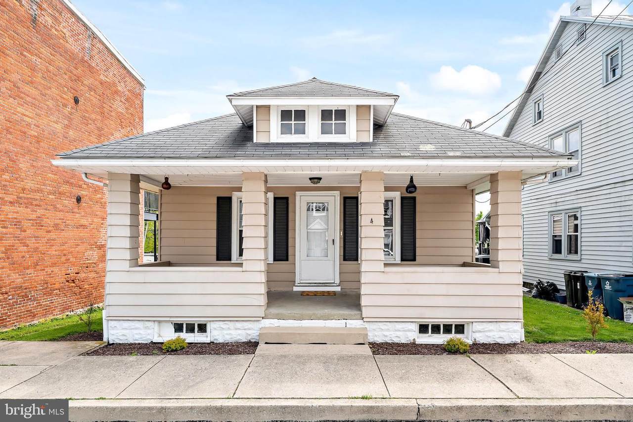 4 Baltimore Street - Photo 1