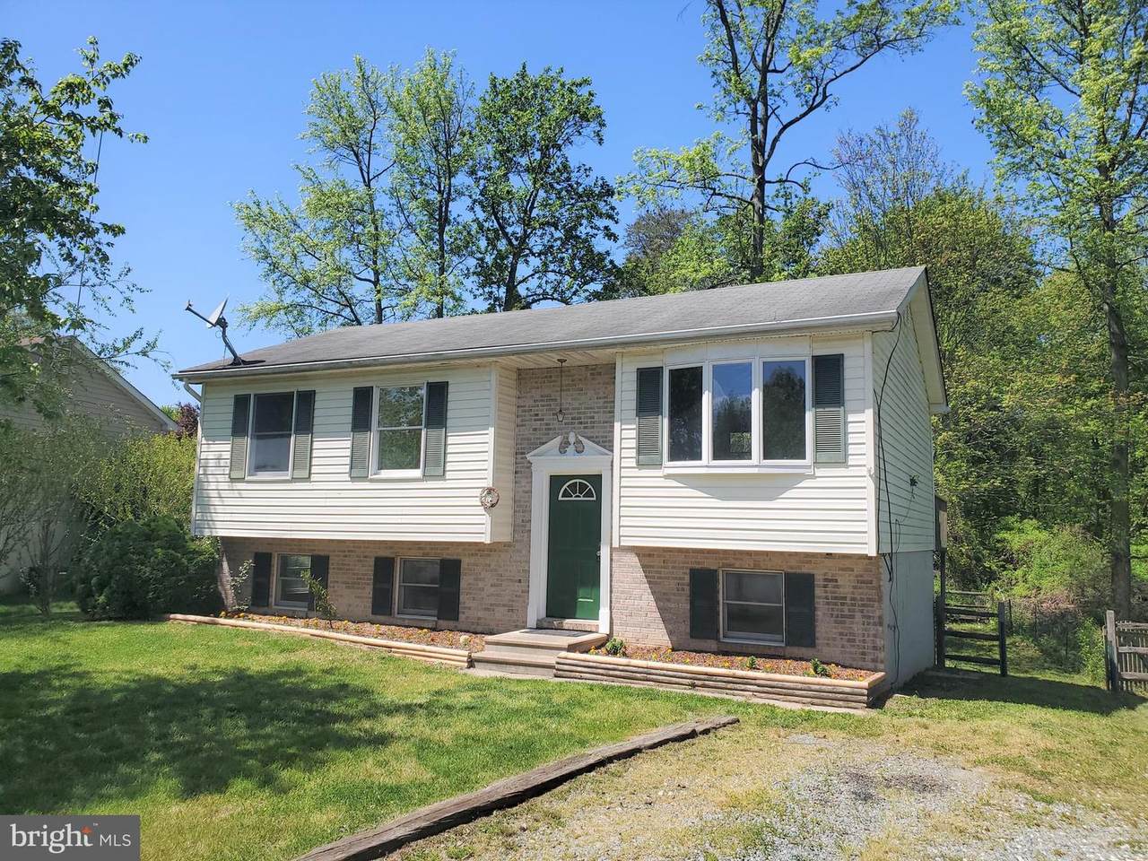 79 White Birch Drive - Photo 1