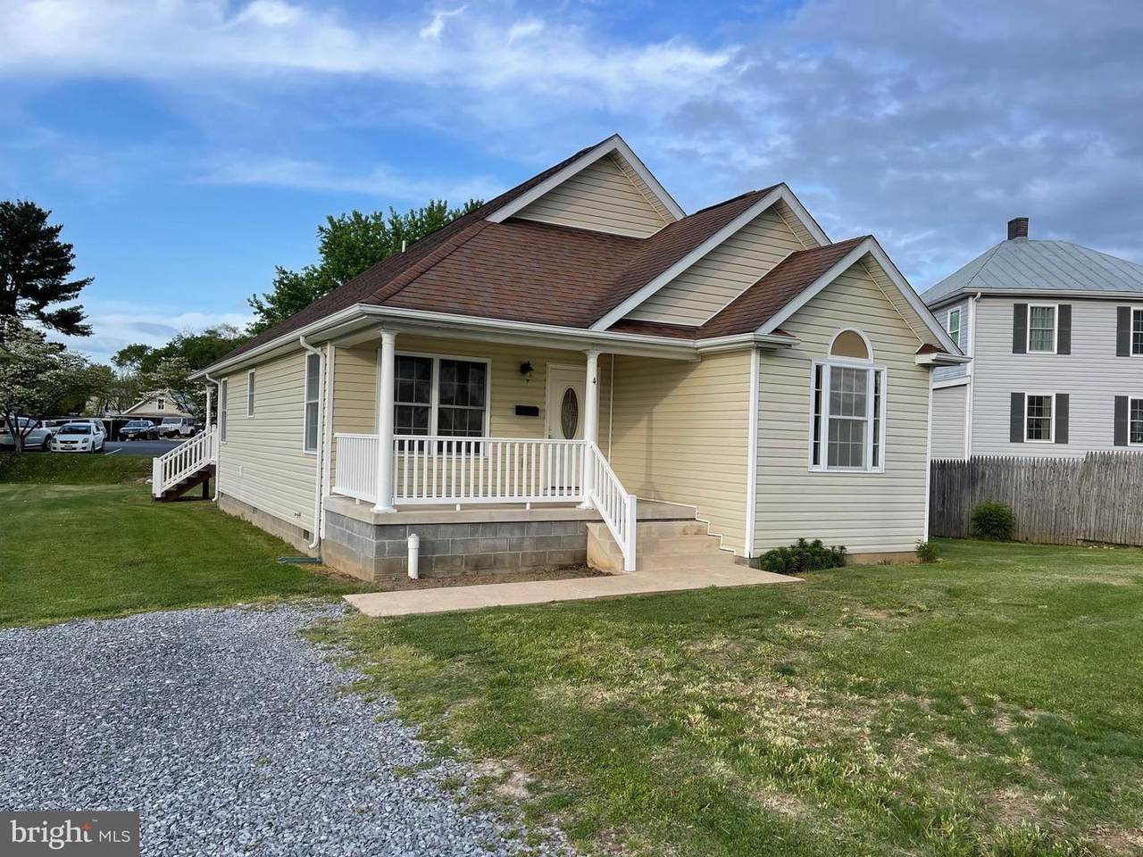 4 Brumback Avenue - Photo 1