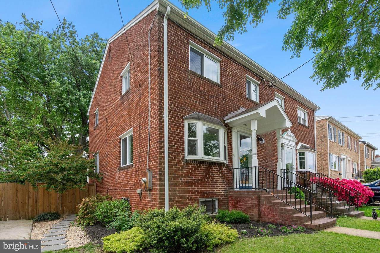 21 Myrtle Street - Photo 1