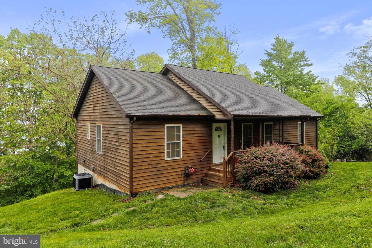 819 Wilderness Road - Photo 1