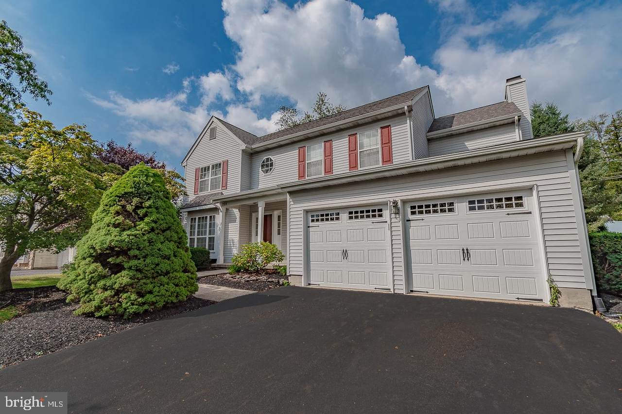 204 Hidden Creek Drive - Photo 1