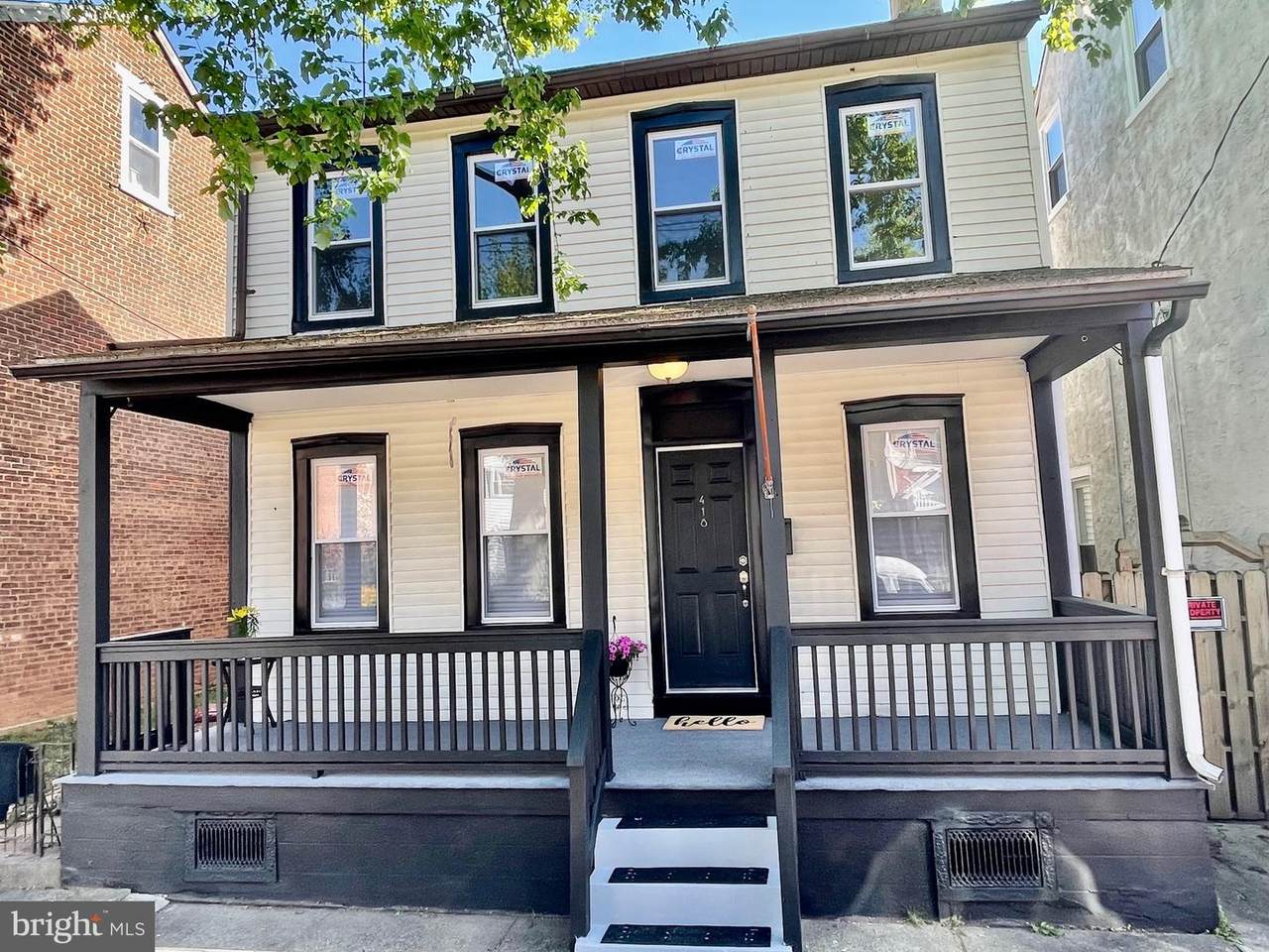 418 Walnut Street - Photo 1