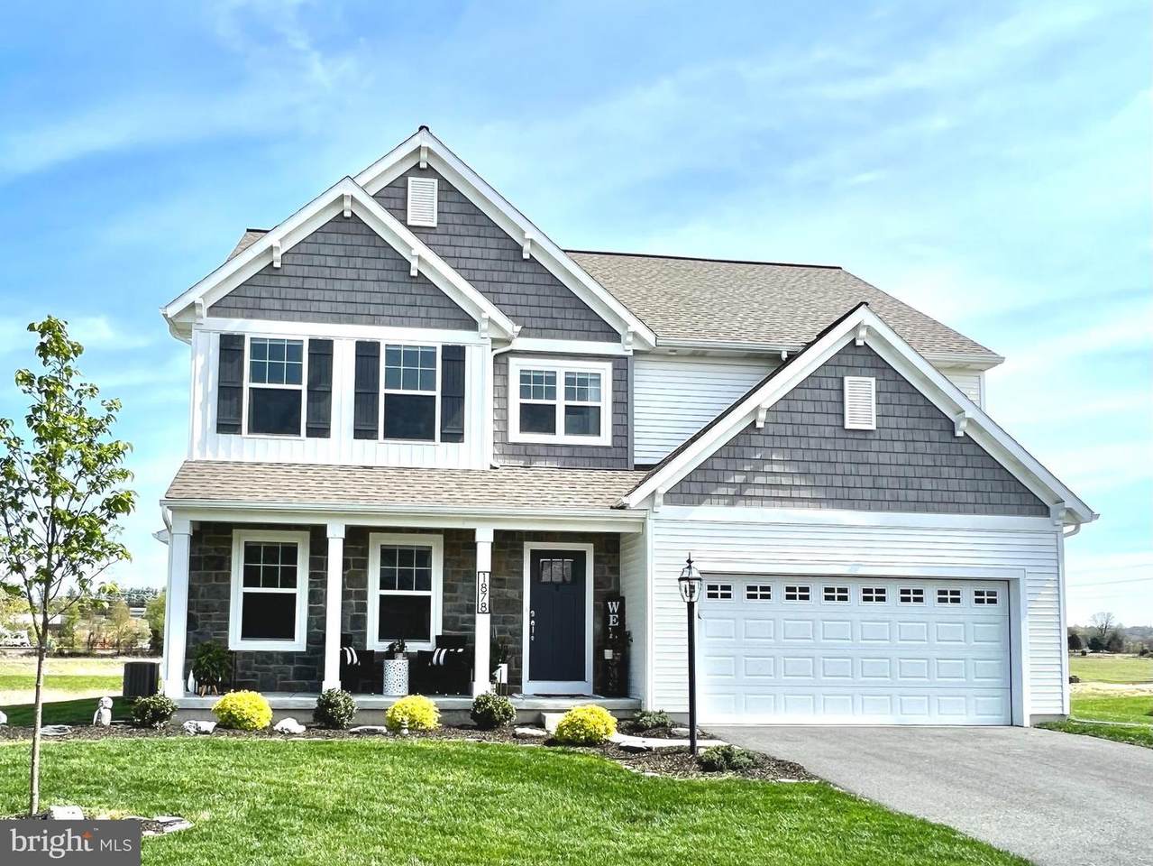 1878 Sansa Drive - Photo 1