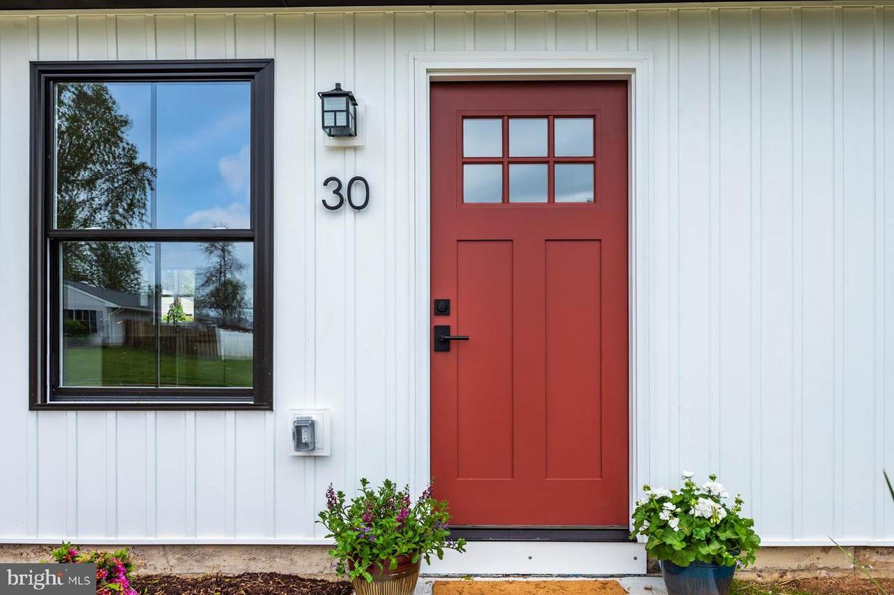 30 Tanglewood Lane - Photo 1