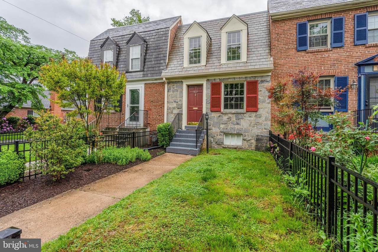 1409 Mount Vernon Avenue - Photo 1
