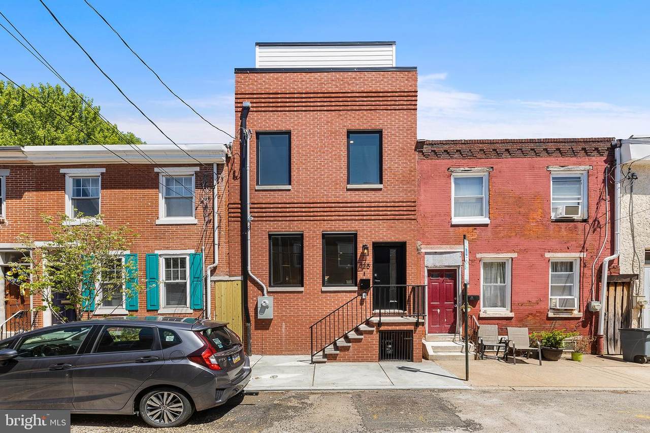 425 Greenwich Street - Photo 1