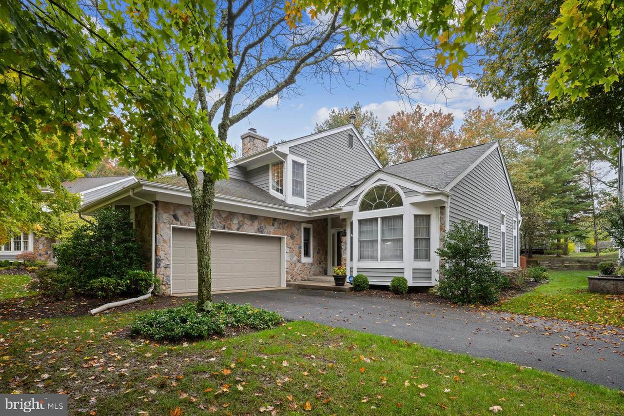53 Primrose Circle - Photo 1