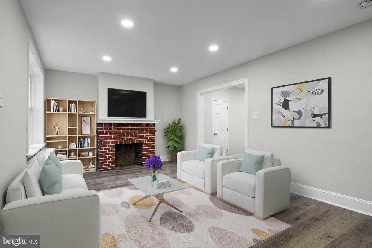828 Stafford Street - Photo 1