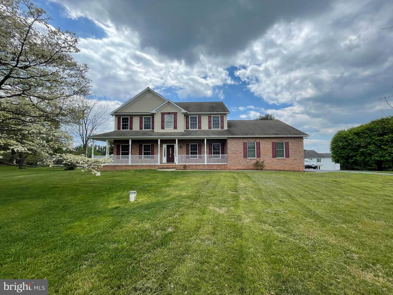 5112 Bushey Road - Photo 1
