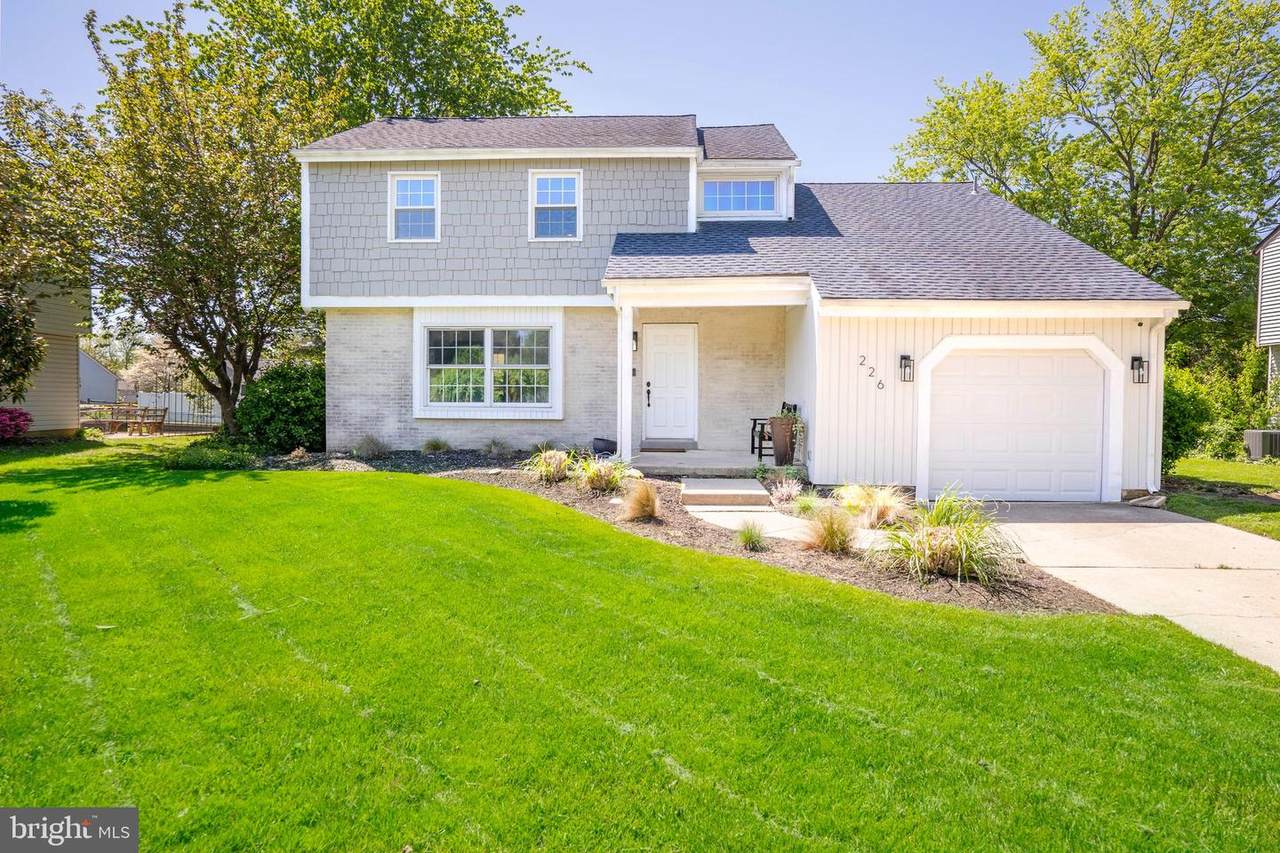 226 Bynum Place - Photo 1