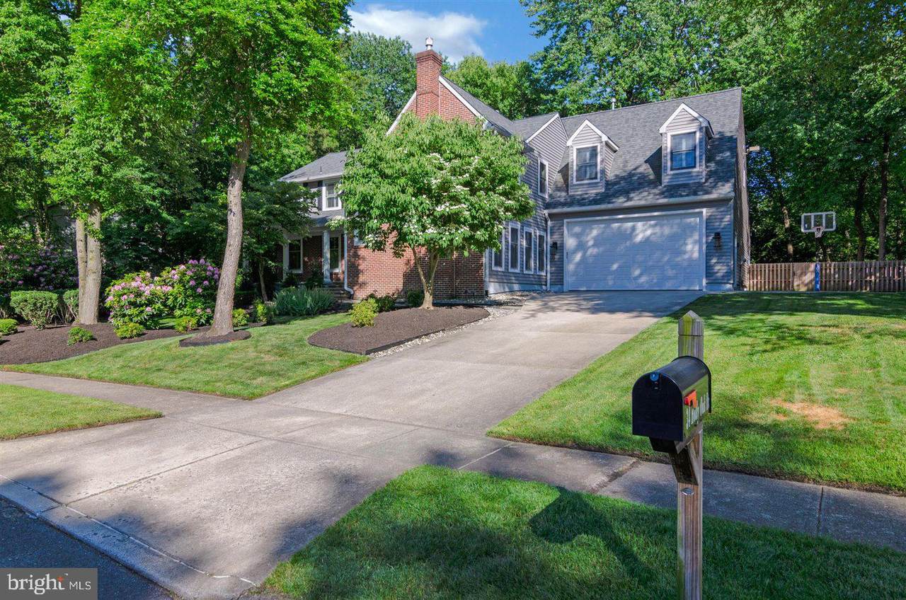 34 Holly Oak Drive - Photo 1