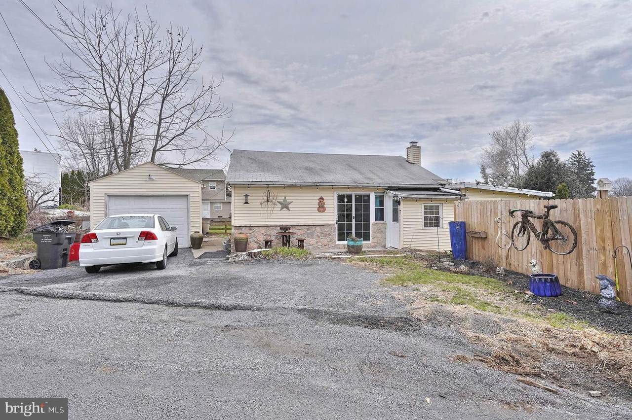 5761 Chestnut Street - Photo 1