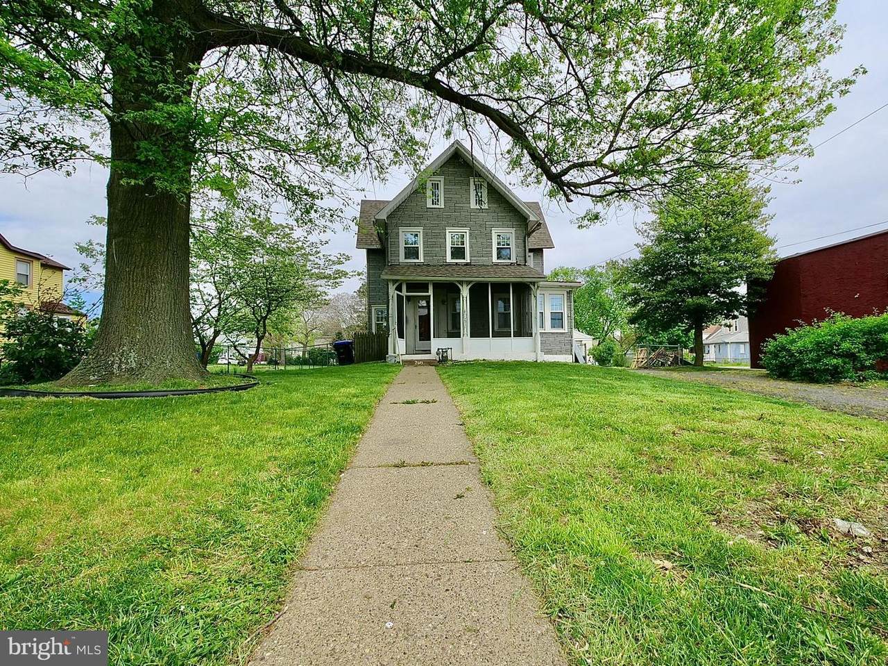2615 Chichester Avenue - Photo 1
