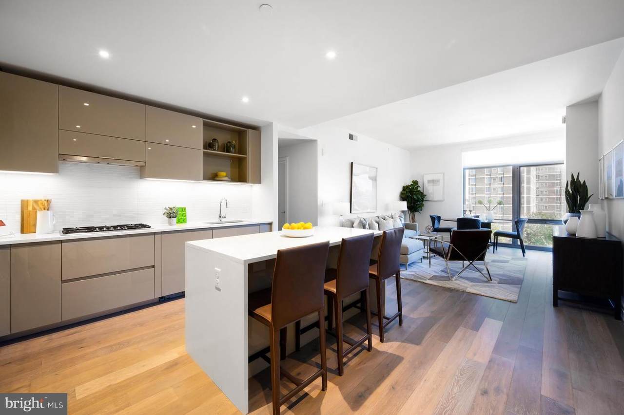 810 O Street - Photo 1