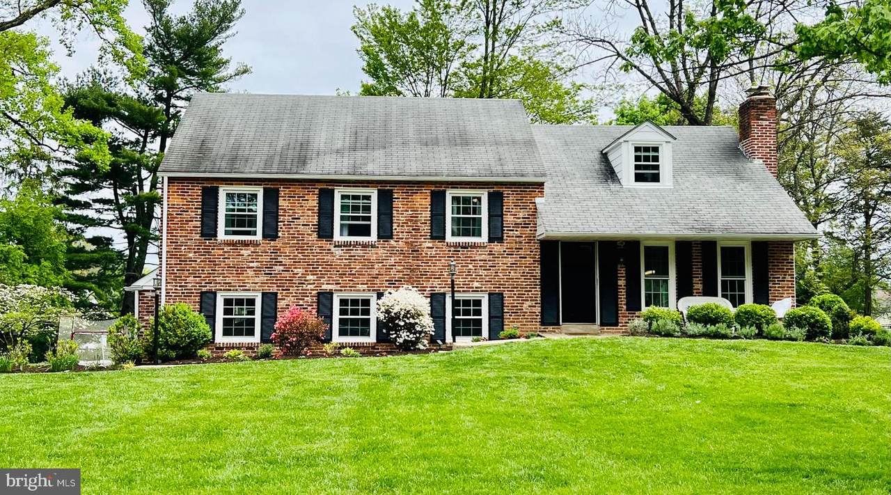 237 Dogwood Lane - Photo 1