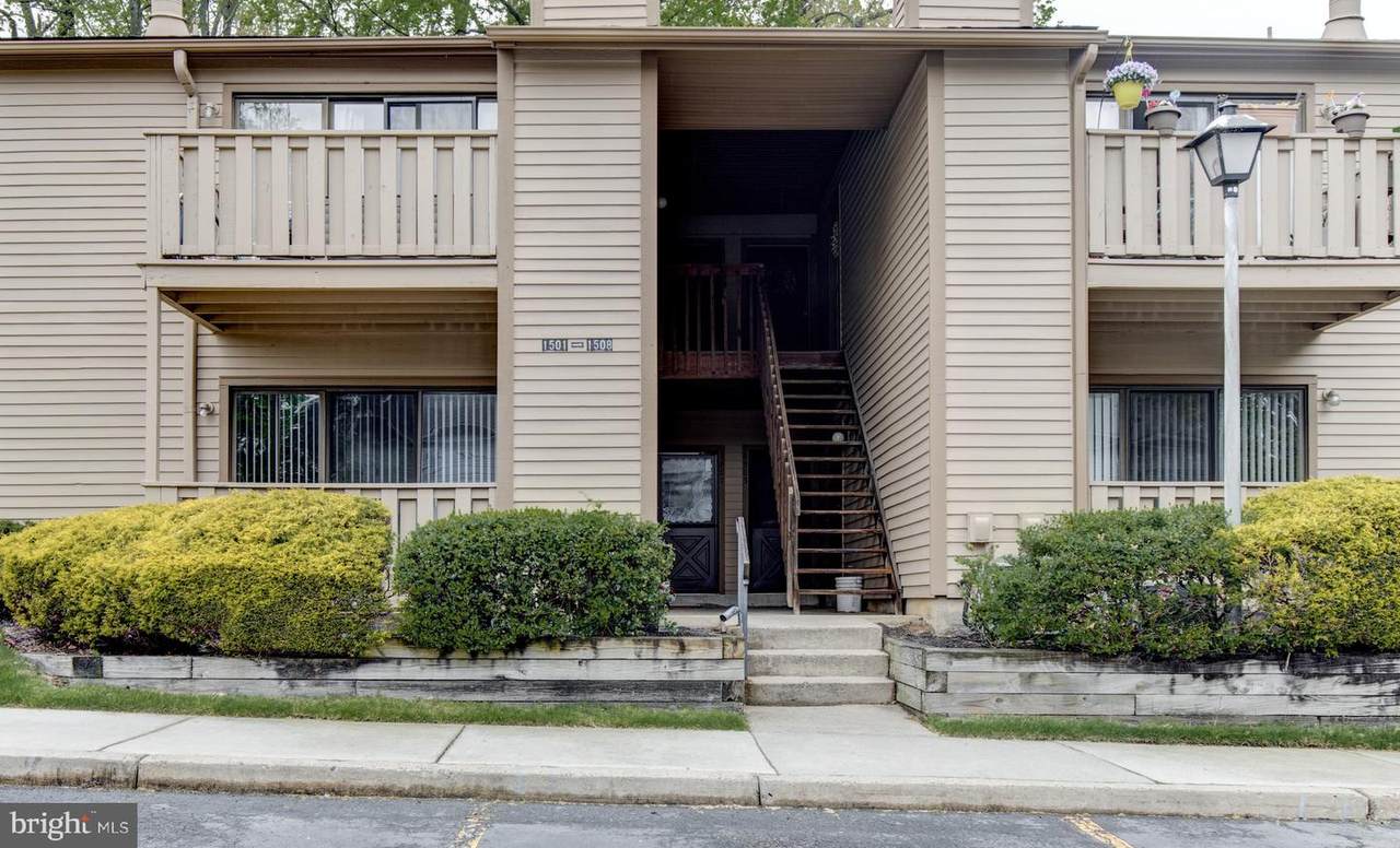 1505 Woodhollow - Photo 1