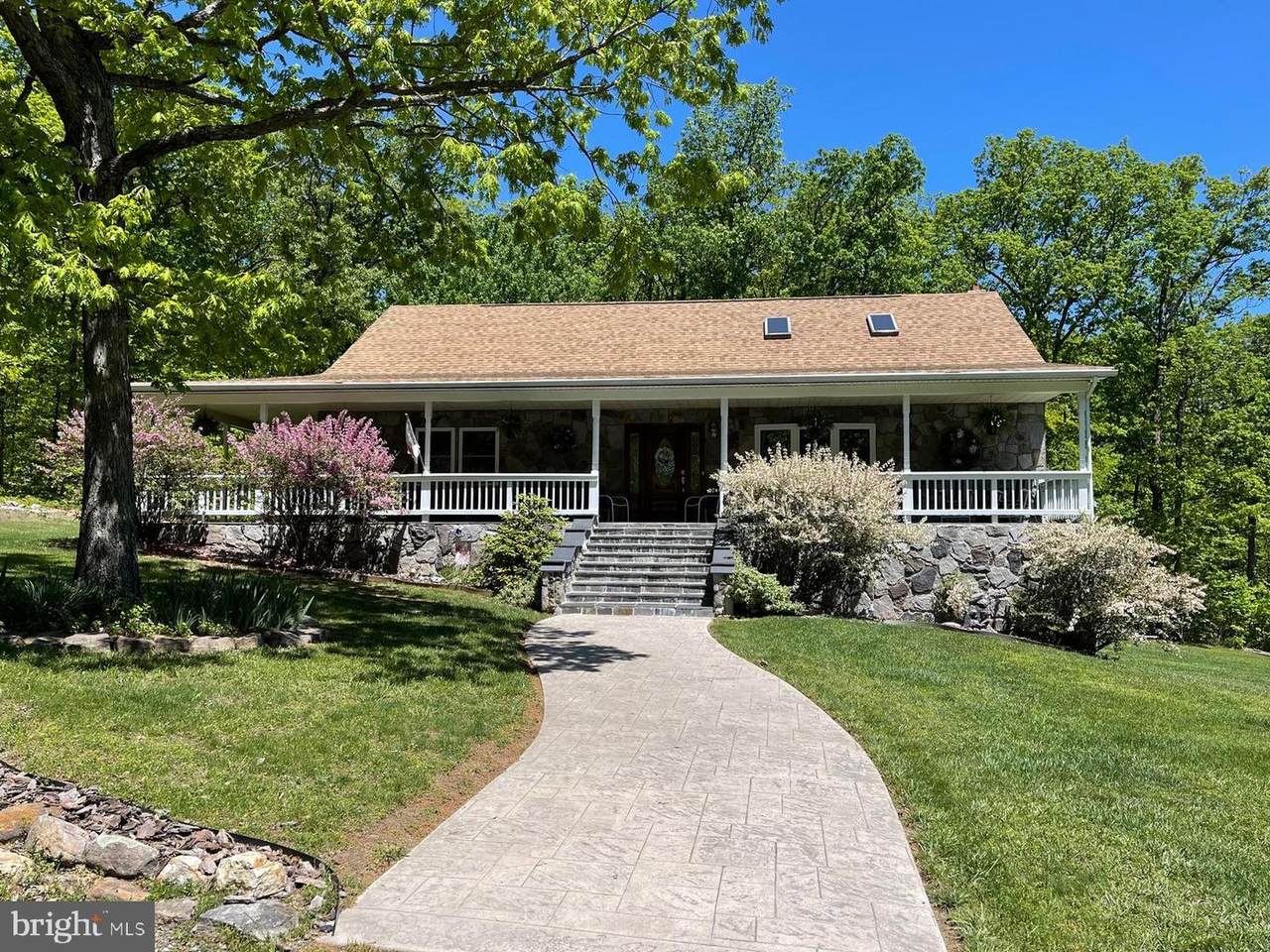 664 Lazy River West Road - Photo 1