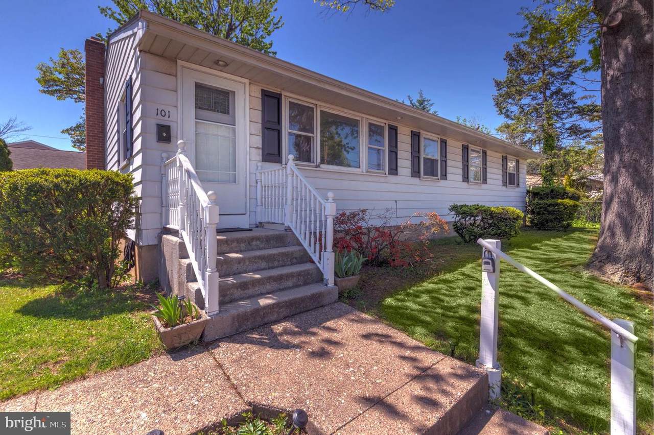101 Harding Avenue - Photo 1