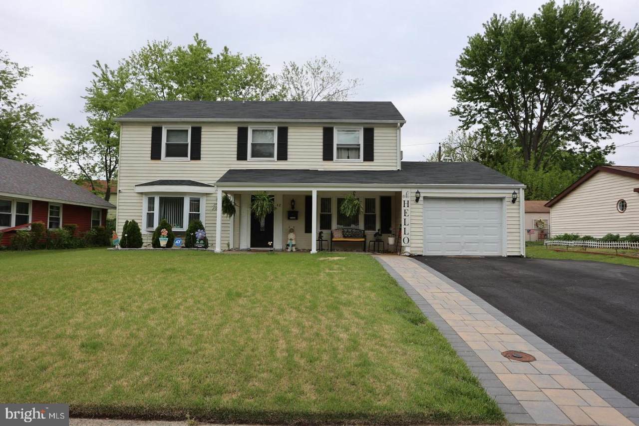 42 Plumtree Lane - Photo 1