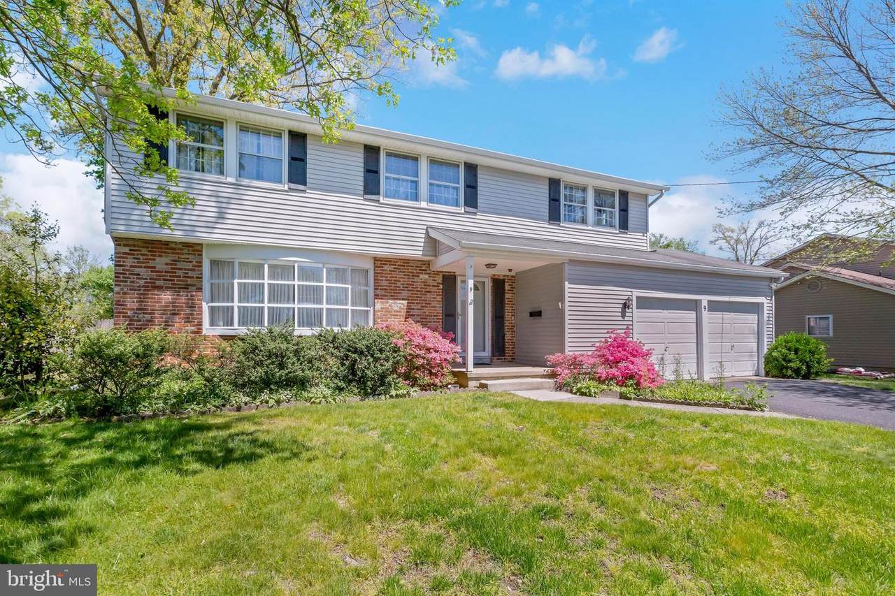 9 Locust Grove Road - Photo 1